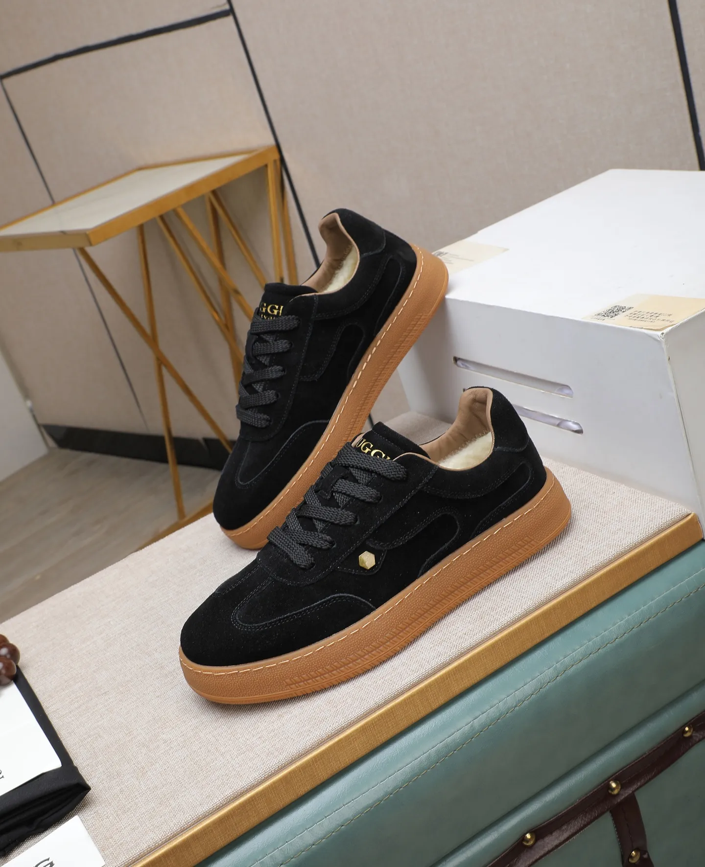 Men's shoes 💰540 IUGGI new retro presbyopia men's shoes, casual and versatile, full of high-end sense, fashionable, luxury and personalized style, joint style, retro presbyopia factor, full of handsome style, first layer suede cowhide, lining wool, rubber outsole, light and non-slip size: 39-44
